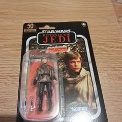 Star Wars Vintage Collection: Luke Skywalker (Endor) 3.75''