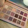 Huda Beauty Eye Shadow Palette Image 4