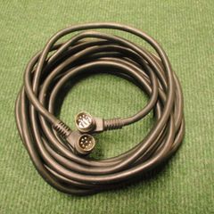 5 metre DIN 8-pin male to male S-video cable
