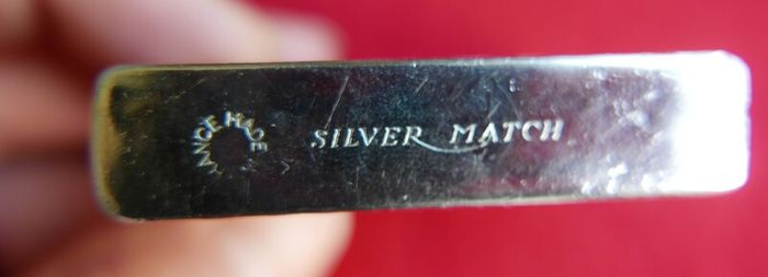 Vintage SILVER MATCH Pocket Gas Lighter