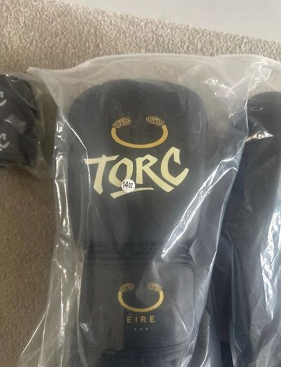 Boxing Glove and Handwraps bundle