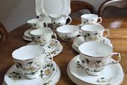 Pretty Arklow Pottery Vintage Tea Set 6 Settings
