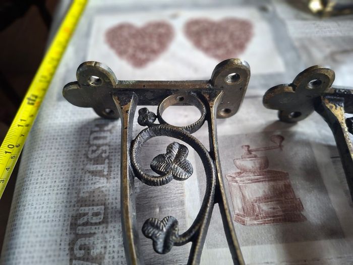 Beautiful Antique Towels Holder, with a clover scrollwork pattern and a curved Claw design Irish Made maybe Chancellor & Sons (often stamped as C&S)Location: Lower Sackville Street, Dublin, Ireland Active Era: Mid-to-late 19th century and early 20