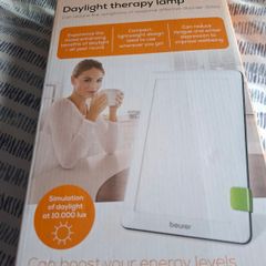 Therapy lamp