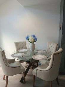 Dining room Table