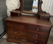 Dressing table