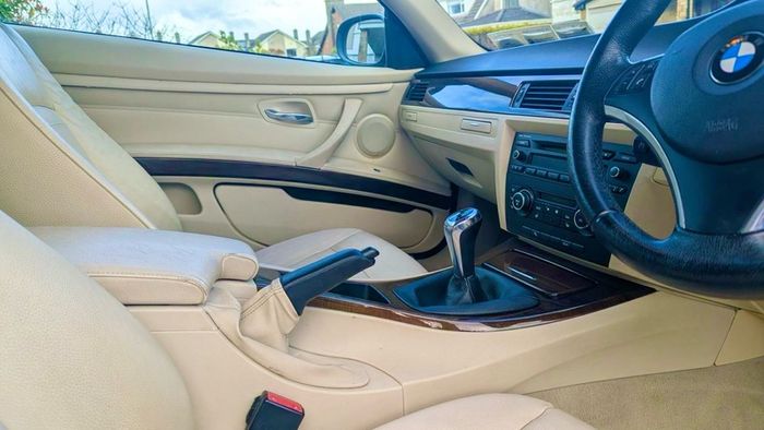2009 BMW 320 E92 Se 2.0d Coupe