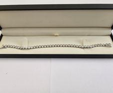 Brand New 925 Hallmarked Silver Tennis Bracelet