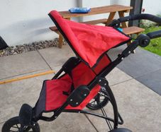 Kids toy buggy/stroller