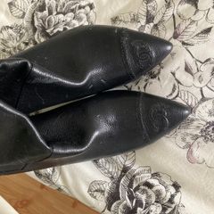 Ankle boots