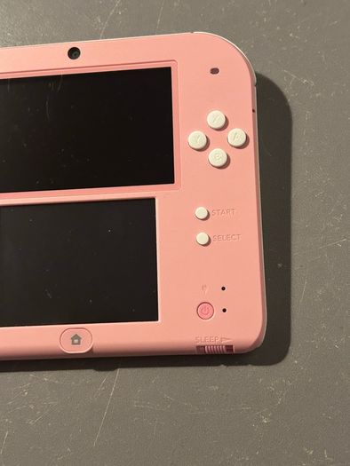 Nintendo 2DS Boxed