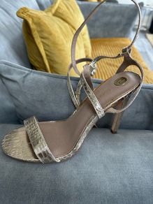 river island shoes