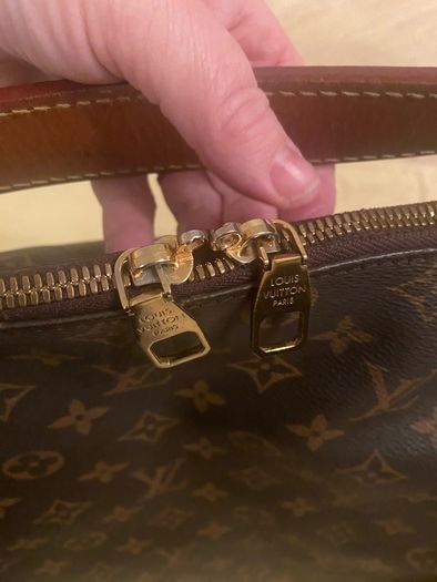 louis vuitton Hobo berry mm