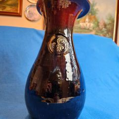 Beautiful Stately Colm De Ris Vase