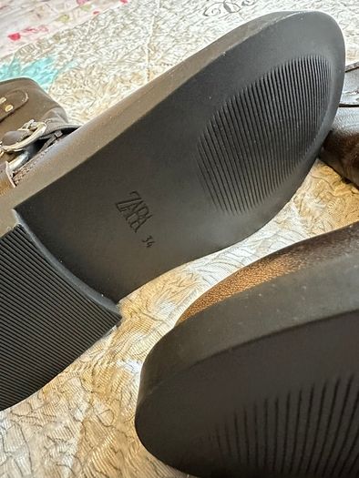 Zara girls boots size 2 new