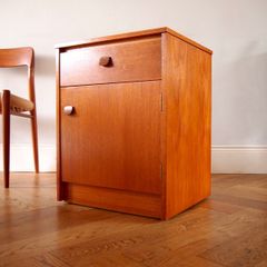 Mid Century Teak Single Bedside Locker / Cabinet 1960s Vintage Retro