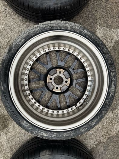 18 inch SSR Professor MS1 split wheels.