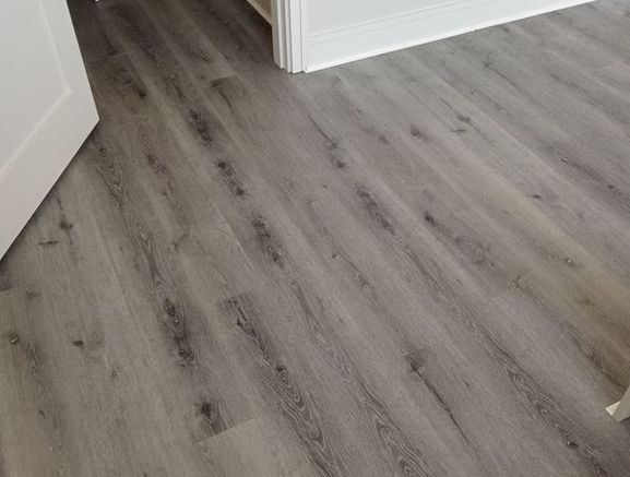 Floor/floor fitter