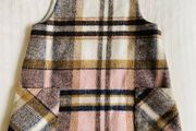 Cute checkered pinafore