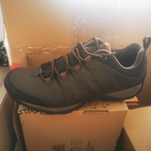 Brand new Columbia hiking shoes  never worn