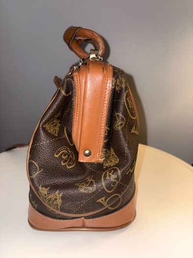 Rodolphe SAD vintage doctors bag Louis Vuitton vibes