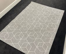 carpet/rug 130x193