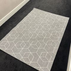 carpet/rug 130x193