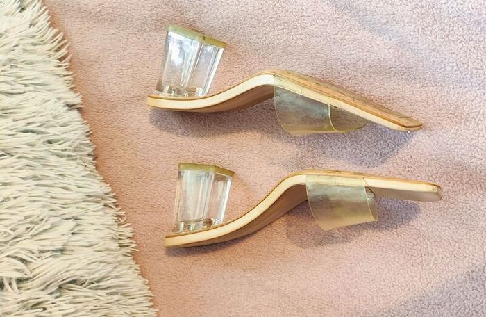 Zara Women Vinyl Mules with Methacrylate Heels Size 39