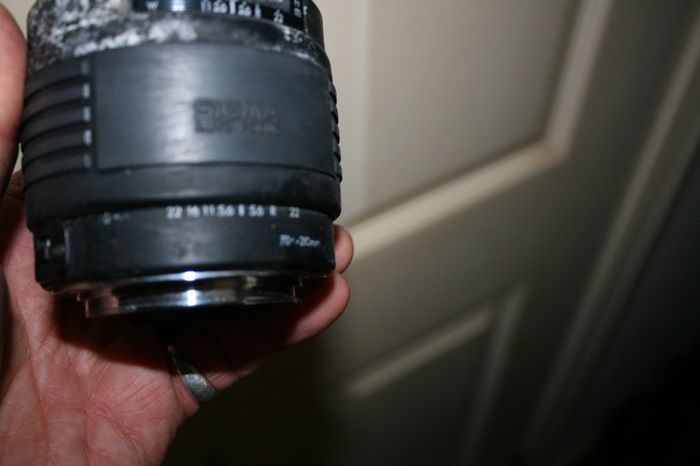 Sigma Zoom 70-210mm 1:4-5.6 UC-II Lens for Canon AF