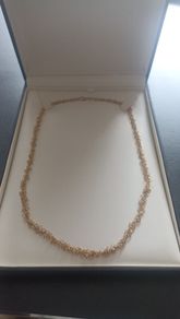 ladies 9ct gold necklace