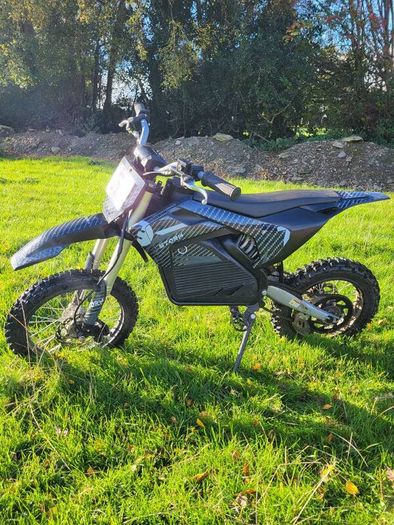 storm 2000 Electric Motorbike