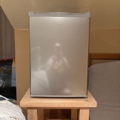 LOGIK Silver Table Top Fridge
