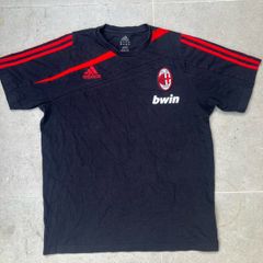 A.C. Milan training top