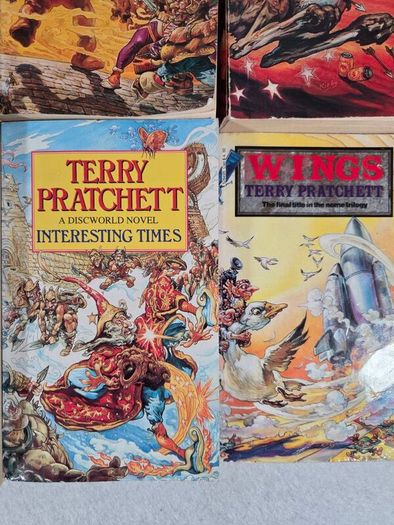 Terry Pratchett paperbacks x6