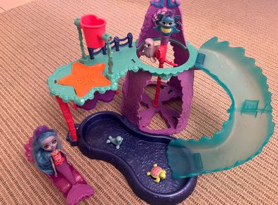 Mattel Enchantimals Royal Ocean Kingdom Ultimate Water Park Playset