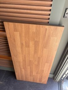 Oak laminate worktop