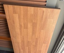 Oak laminate worktop