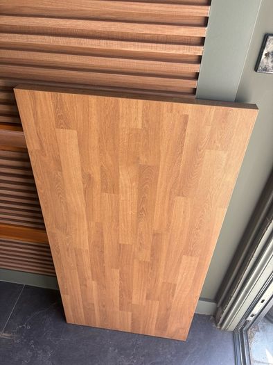 Oak laminate worktop