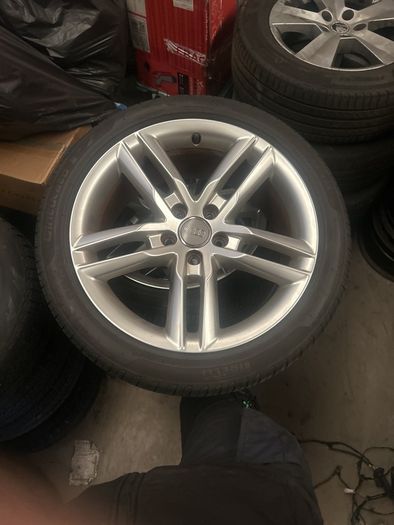 Audi alloys