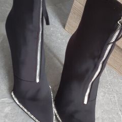 beautiful rhinestones zip front black boots size 41 Sergio todzi