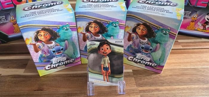 Topps Disney Chrome 2025