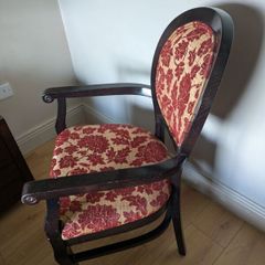 accent chair