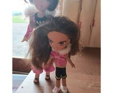 Bratz Yasmin and Mum Portia - 2001 dolls