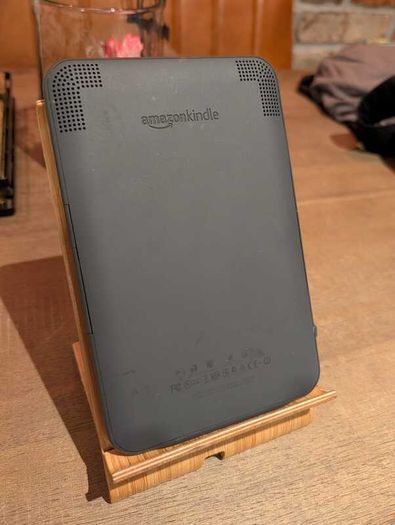 New Battery!!! - Amazon Kindle (keyboard) Gen3 eBook reader - Disconnect with a Fully loaded Kindle!!! #2212
