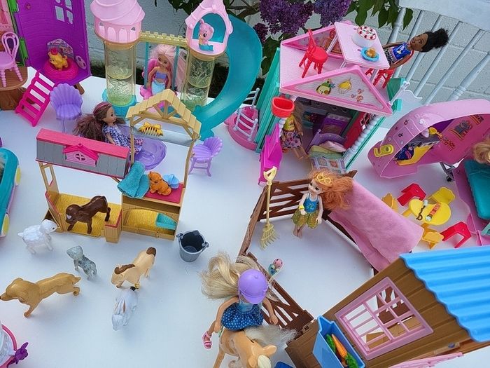 Barbie sets