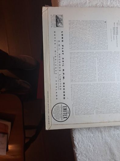 vinyl classical vintage