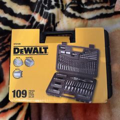Dewalt dt0109 screwdriver and drill set