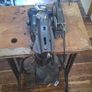 Singer 172K Industrial PXM Glove Sewing Machine Image 2