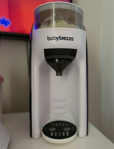 Baby Brezza Formula Pro Advanced Great condition / Good price