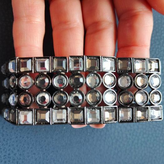 Metal and stones Bracelet